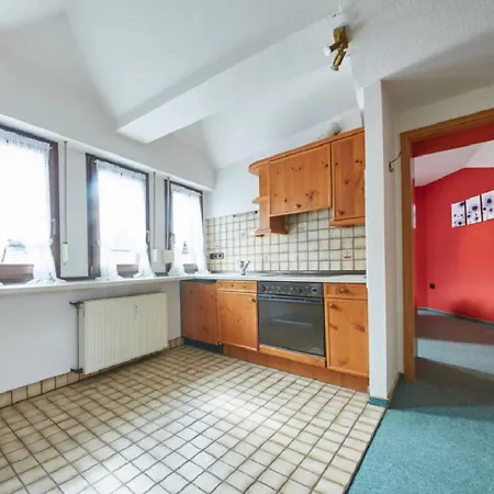 Gaestehaus Zur Traube Bed and Breakfast Reil