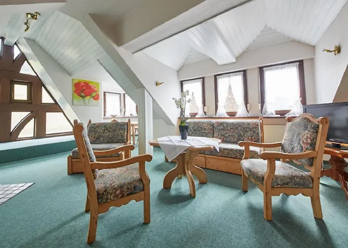 Gaestehaus Zur Traube 3*