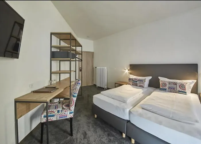 Gaestehaus Zur Traube 住宿加早餐酒店