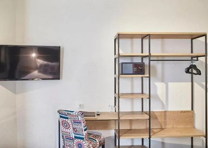 住宿加早餐酒店 Gaestehaus Zur Traube 瑞尔